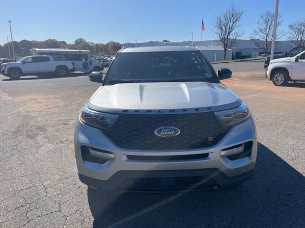 Used 2022 Ford Explorer ST SUV