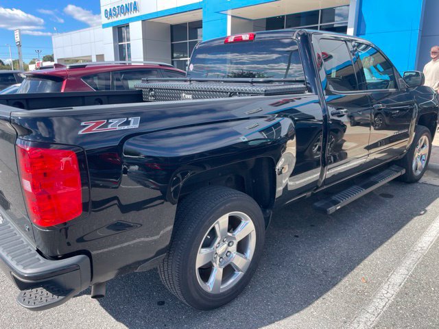 Used 2017 Chevrolet Silverado 1500 LT Truck