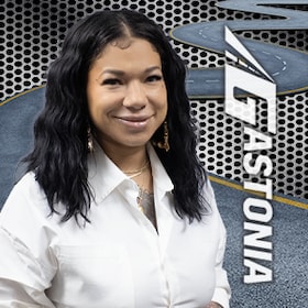 Staff member Diana Price from ID_9e7d13297308