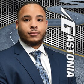 Staff member Jason Goll from ID_ecefb2631b81