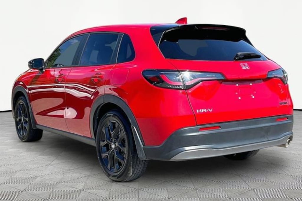 Used 2025 Honda HR-V 2WD Sport SUV