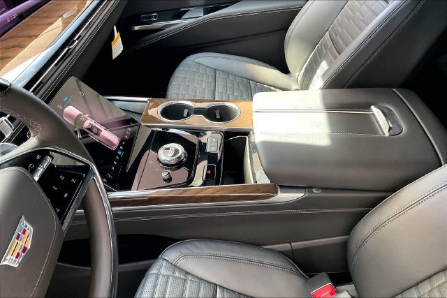 2026 Cadillac Escalade ESV Platinum Sport - Photo 9