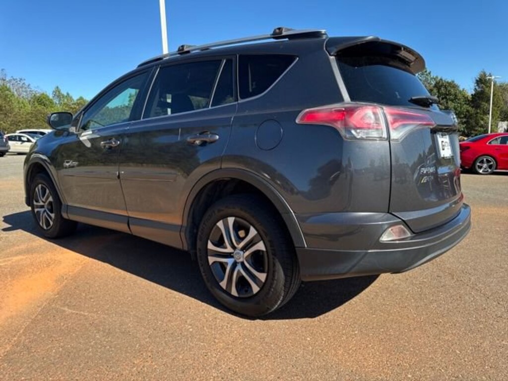 Used 2016 Toyota RAV4 LE SUV