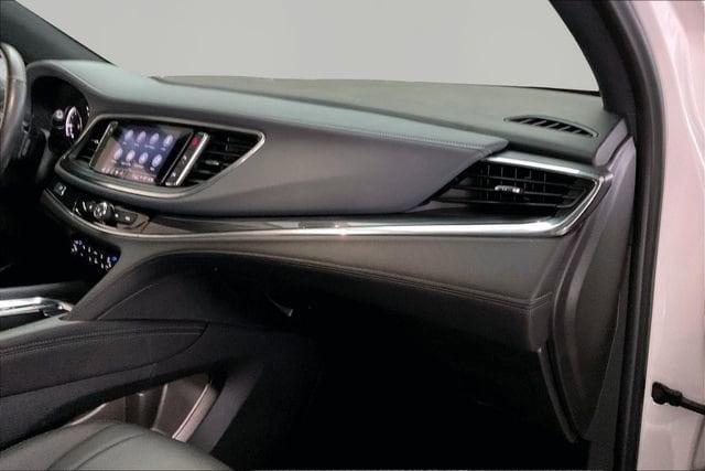 2022 Buick Enclave Essence - Photo 19