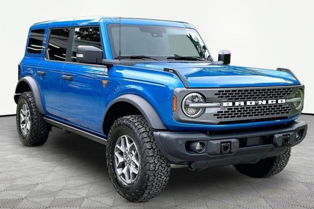 Used 2025 Ford Bronco Badlands SUV