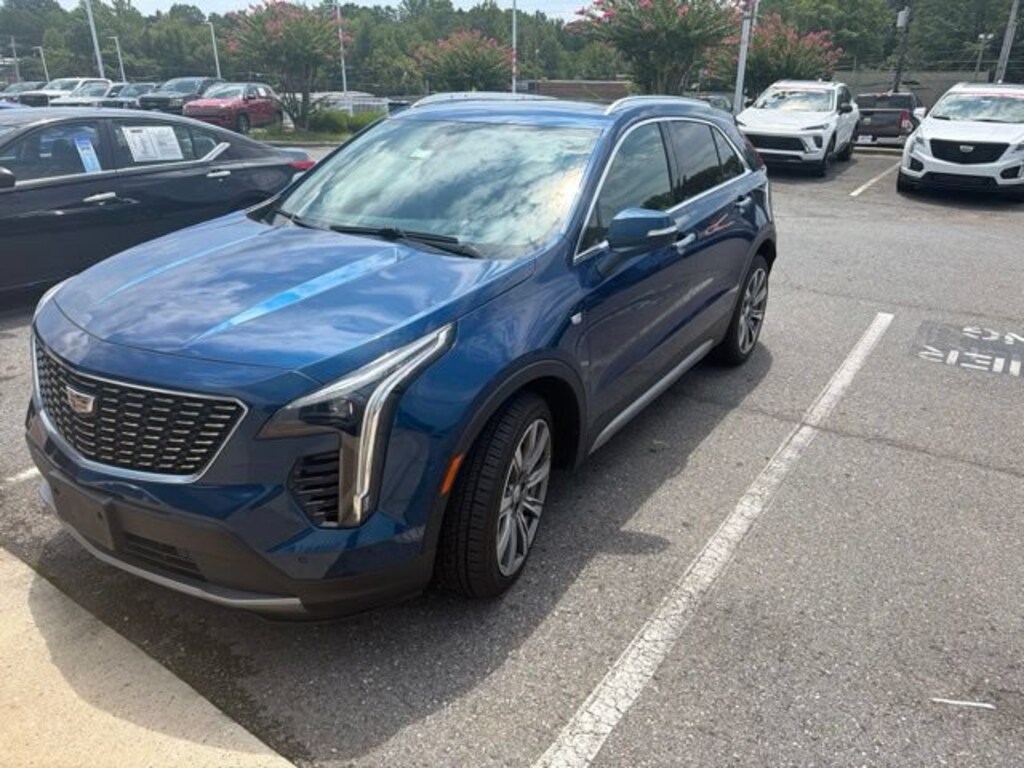 Used 2019 CADILLAC XT4 AWD Premium Luxury SUV