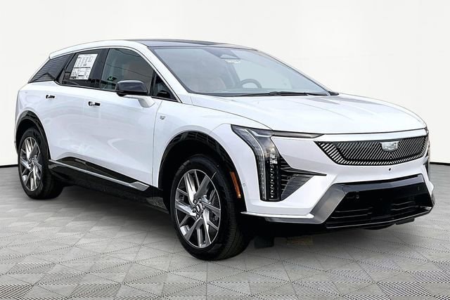 2026 Cadillac Optiq Premium Luxury's photo