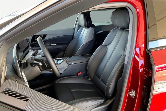 2026 Cadillac OPTIQ Luxury - Photo 10