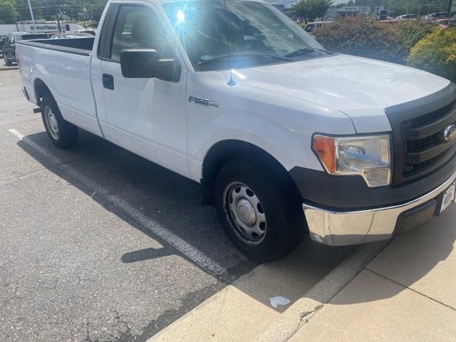 2014 Ford F-150 XL Regular Cab 126-in's photo