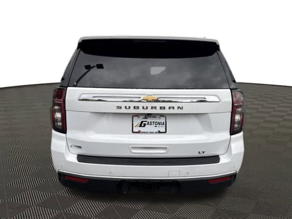 Used 2024 Chevrolet Suburban LT SUV