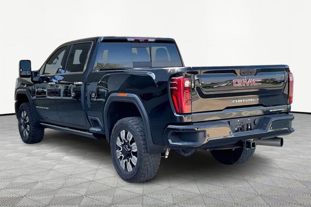 Used 2024 GMC Sierra 3500 HD Denali Truck