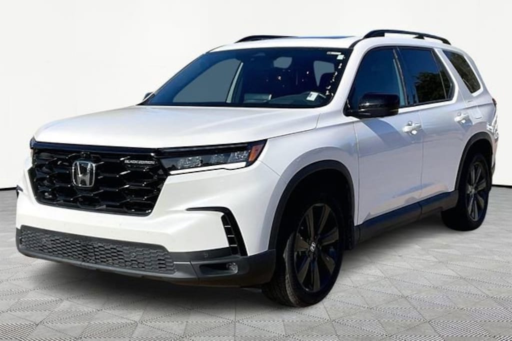 Used 2025 Honda Pilot Black Edition SUV