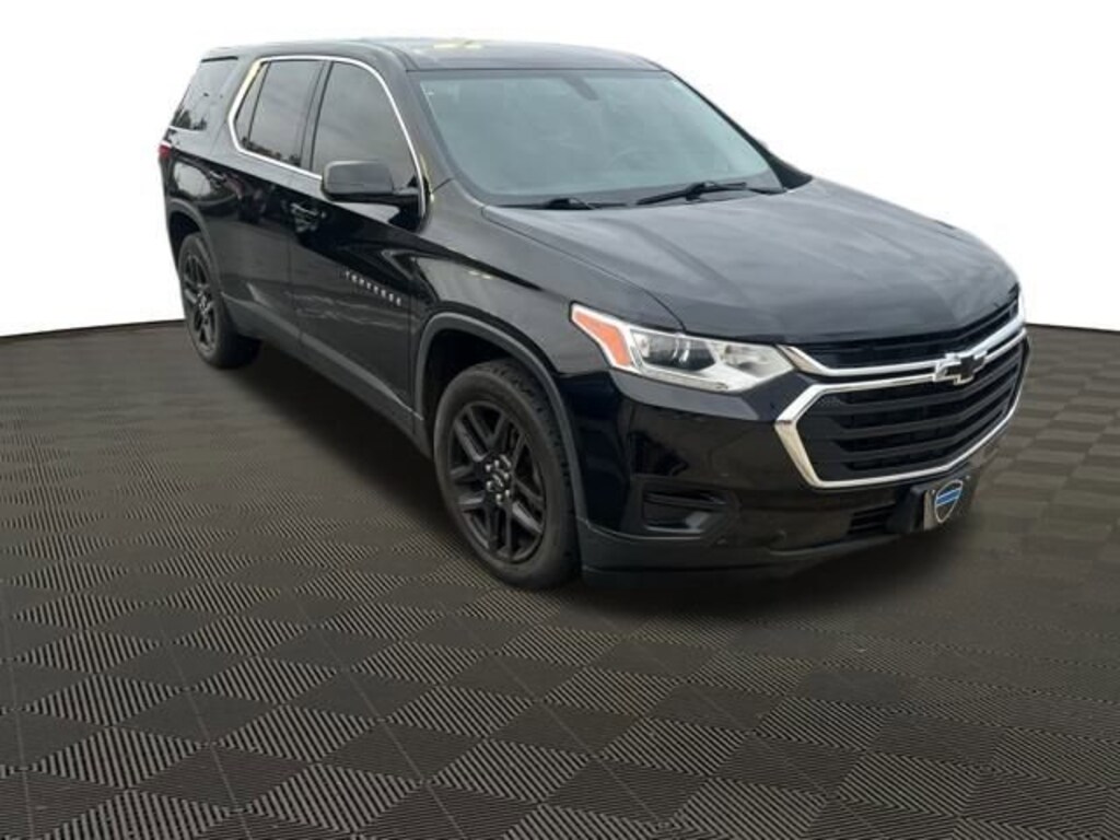 Used 2020 Chevrolet Traverse LS SUV