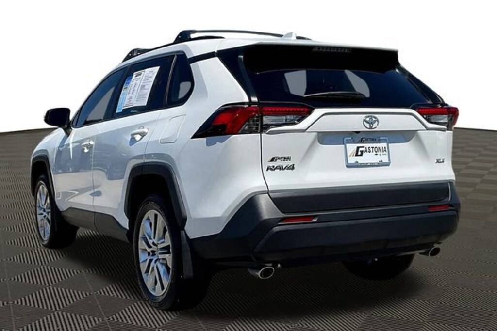 Used 2025 Toyota RAV4 XLE Premium SUV