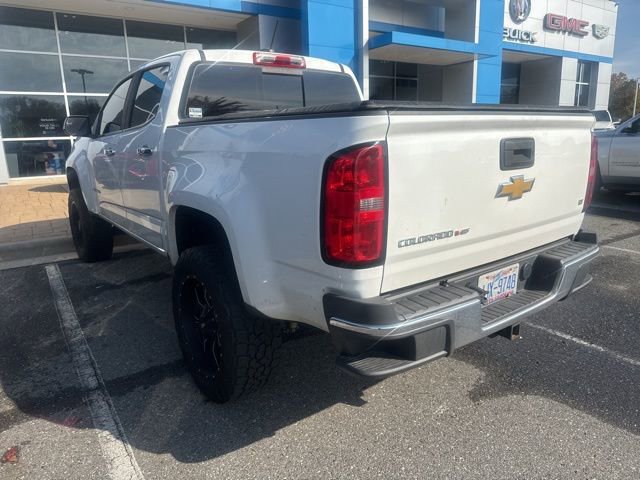 2018 Chevrolet Colorado LT photo 2
