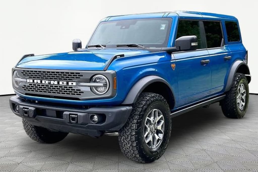 Used 2025 Ford Bronco Badlands SUV