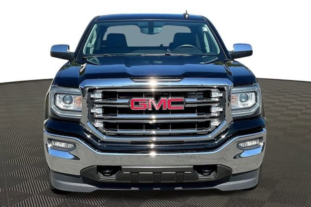Used 2018 GMC Sierra 1500 SLT Truck