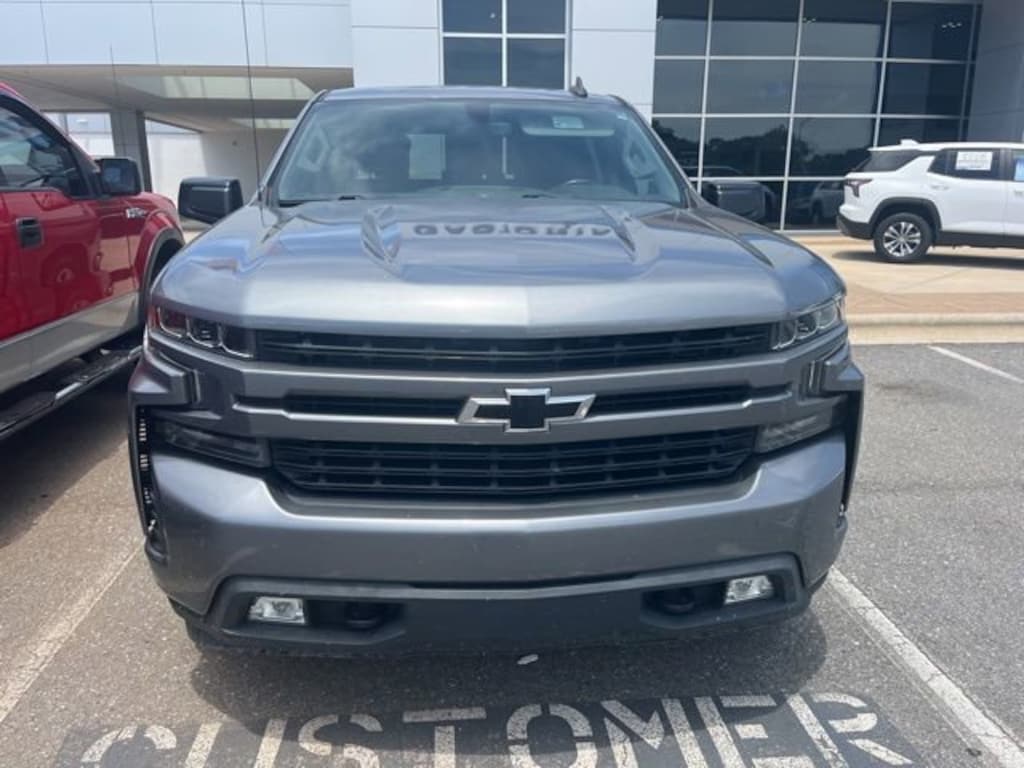 Used 2021 Chevrolet Silverado 1500 RST Truck