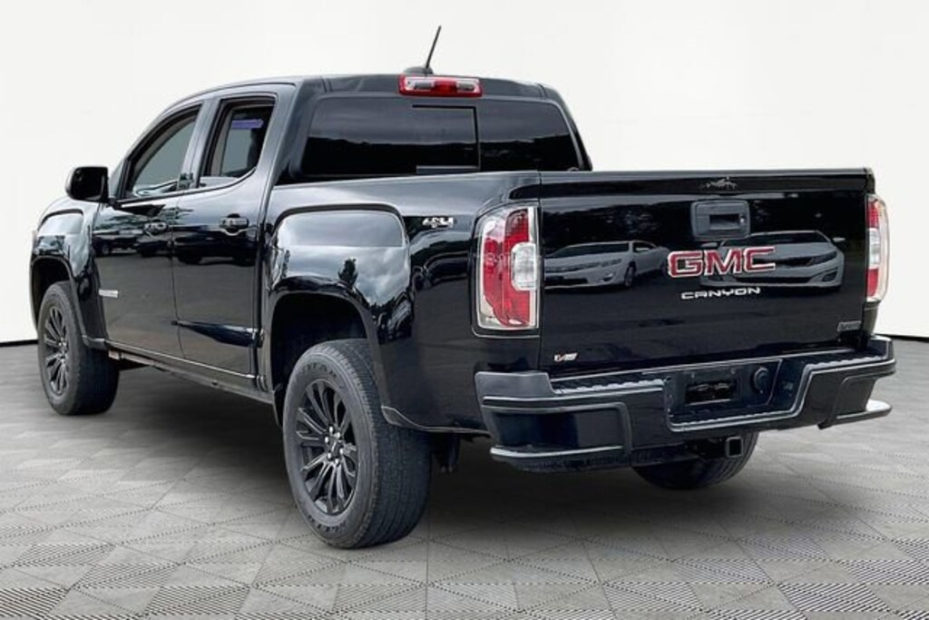 Used 2022 GMC Canyon Elevation Truck