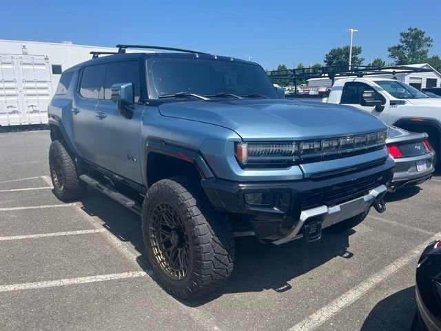 2024 GMC Hummer EV 3X SUV's photo