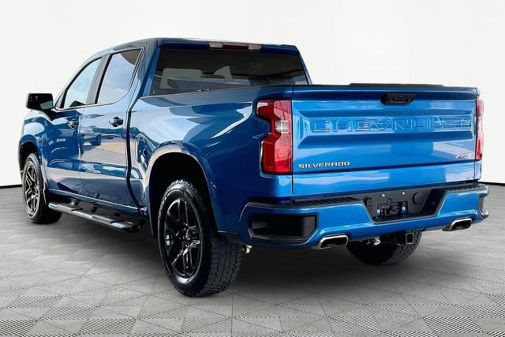 Used 2022 Chevrolet Silverado 1500 RST Truck