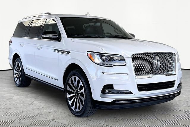 2022 Lincoln Navigator Reserve 4WD's photo
