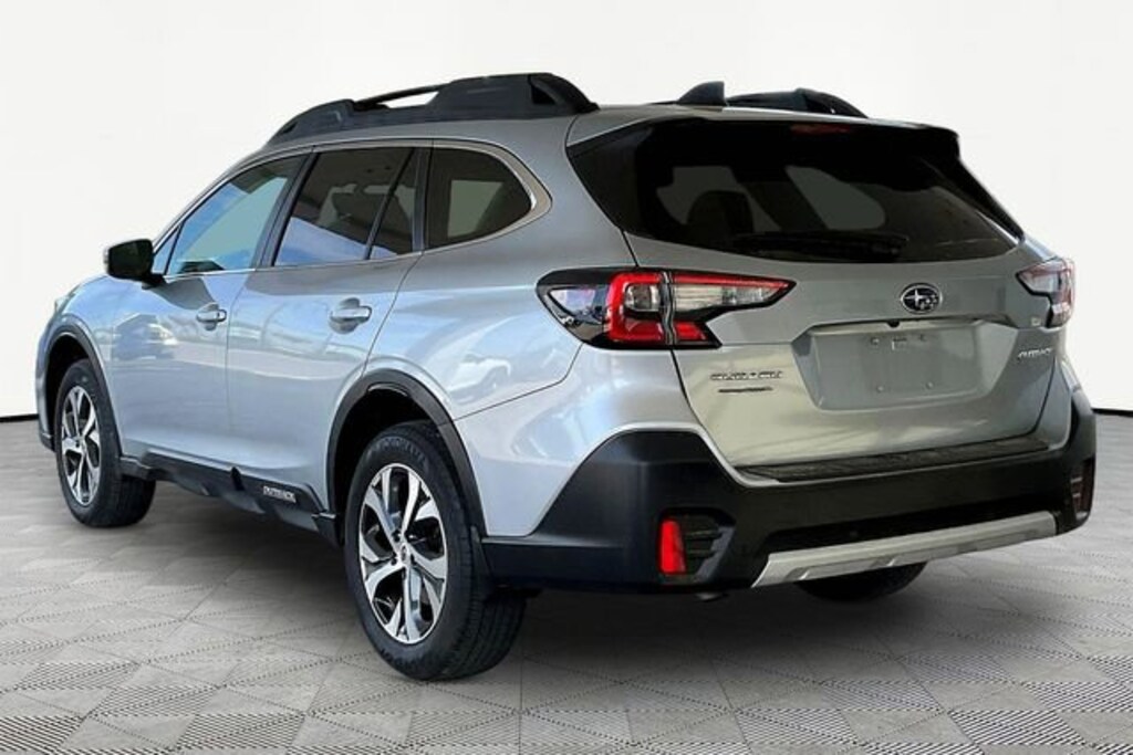Used 2020 Subaru Outback Limited SUV