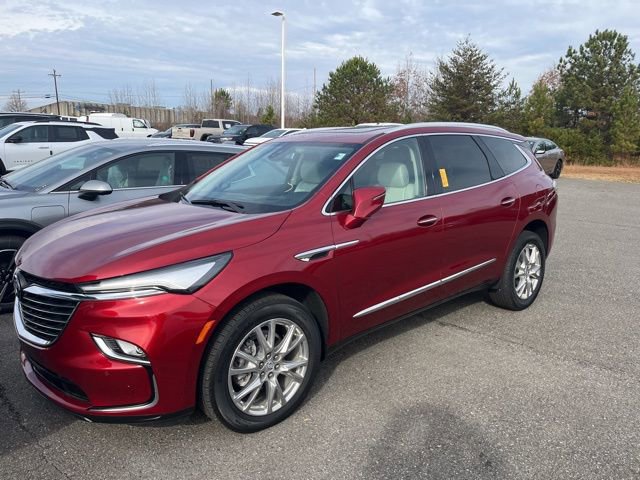 2023 Buick Enclave Premium photo 3