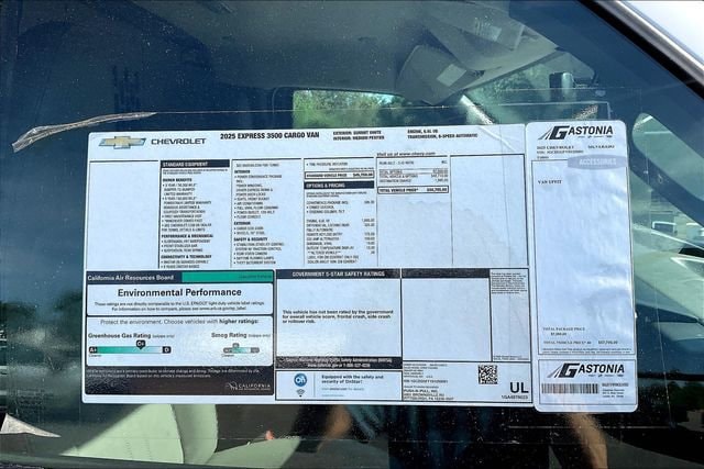 2025 Chevrolet Express Cargo Work Van - Photo 12