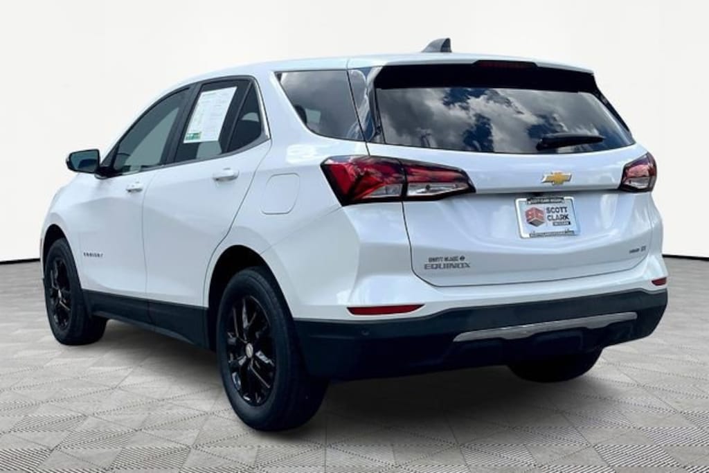 Used 2022 Chevrolet Equinox LT SUV