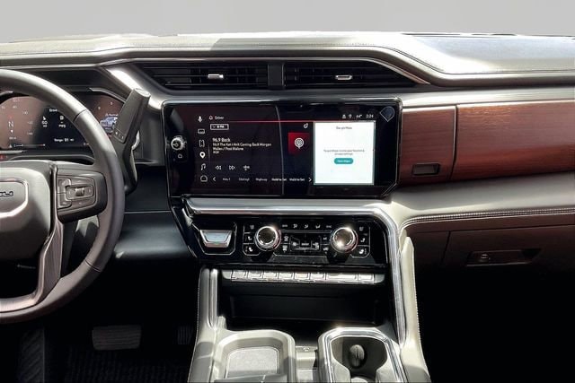 2026 GMC Sierra 3500HD Denali Ultimate - Photo 8