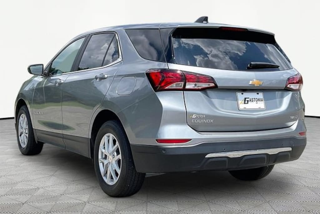 Used 2023 Chevrolet Equinox LT SUV
