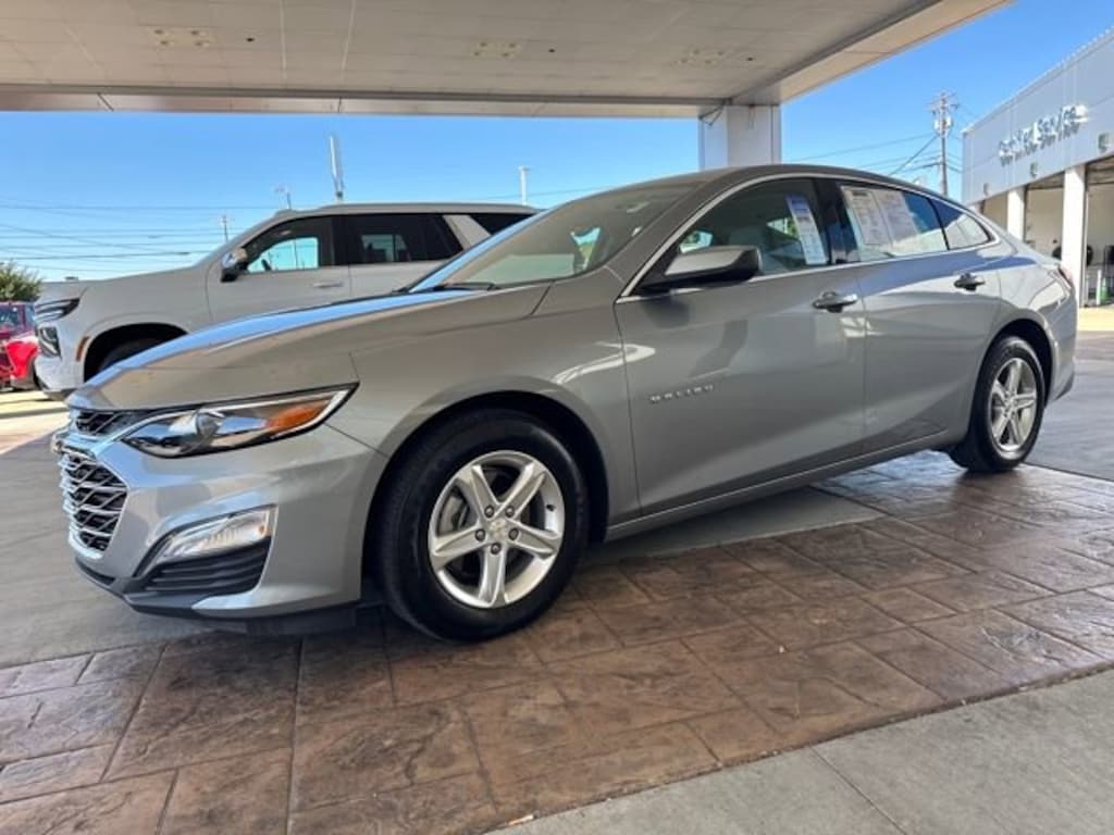 Used 2024 Chevrolet Malibu LS Car