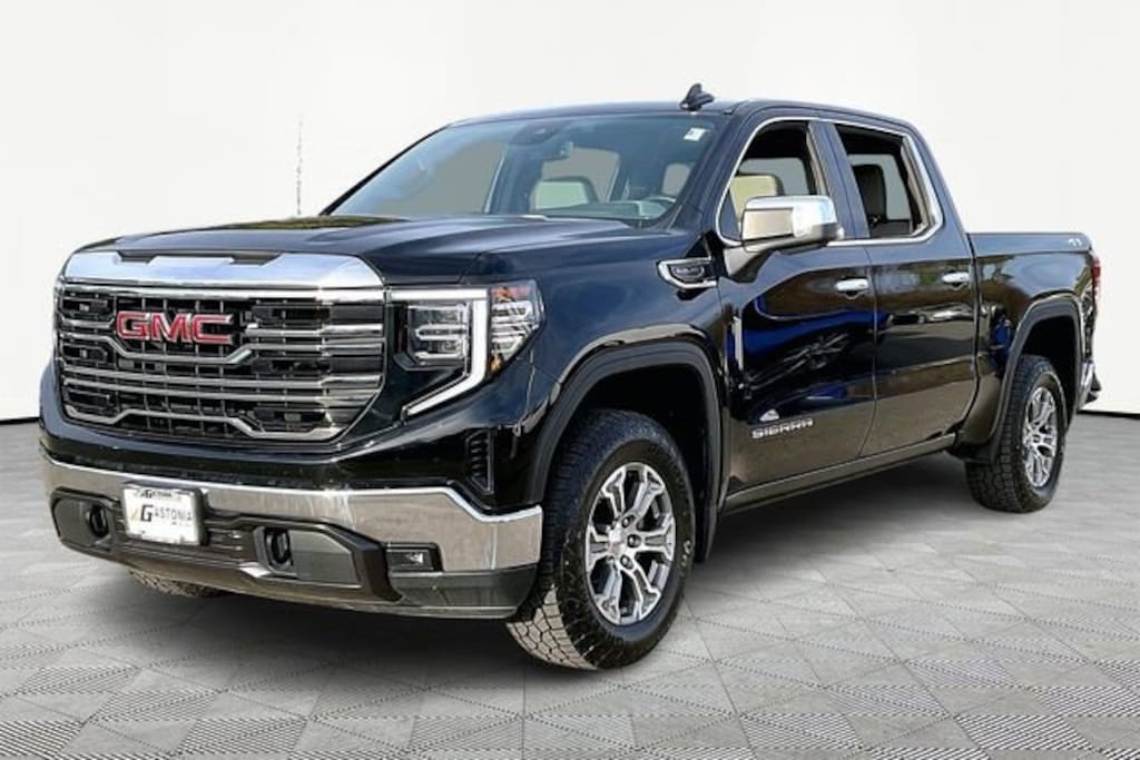 Used 2025 GMC Sierra 1500 SLT Truck