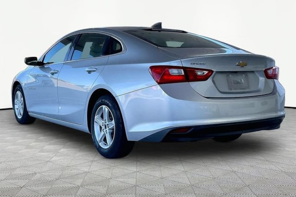 Used 2019 Chevrolet Malibu LS Car