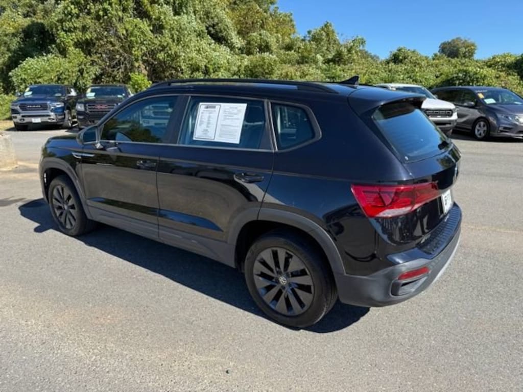 Used 2024 Volkswagen Taos 1.5T S SUV