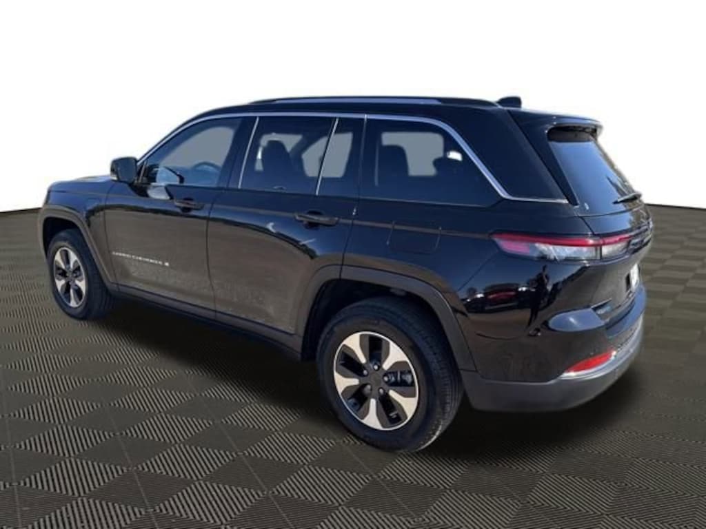 Used 2023 Jeep Grand Cherokee 4xe 4DR 4WD SUV