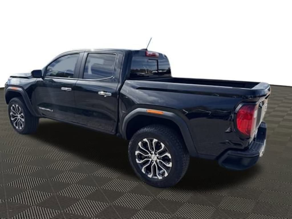 Used 2024 GMC Canyon Denali Truck