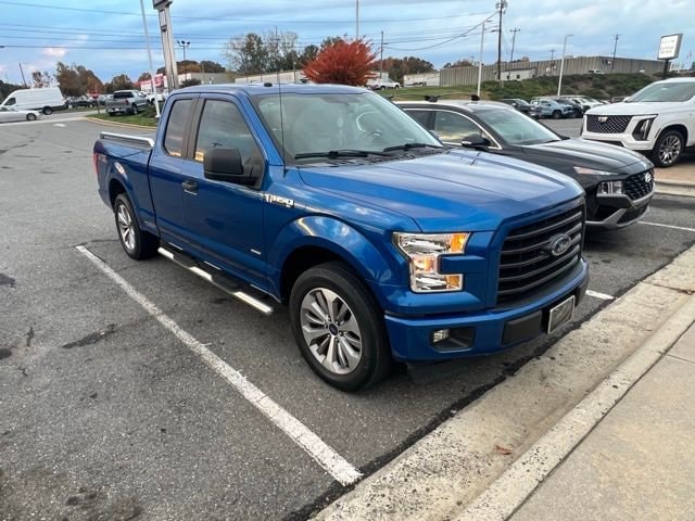2017 Ford F-150 XL's photo