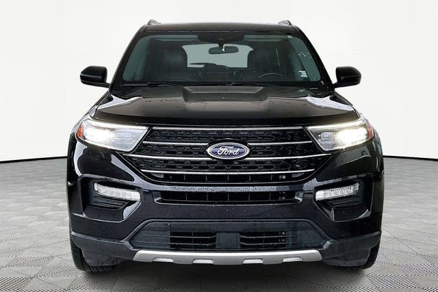 2020 Ford Explorer XLT photo 2