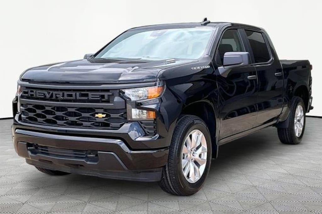 New 2026 Chevrolet Silverado 1500 Custom Truck
