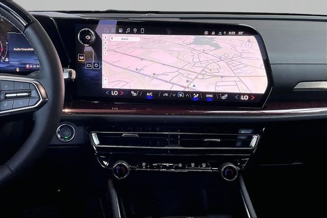 2026 Chevrolet Traverse Z71 - Photo 8