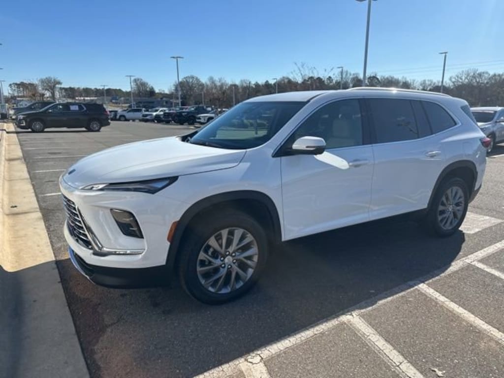 Used 2025 Buick Enclave Preferred SUV