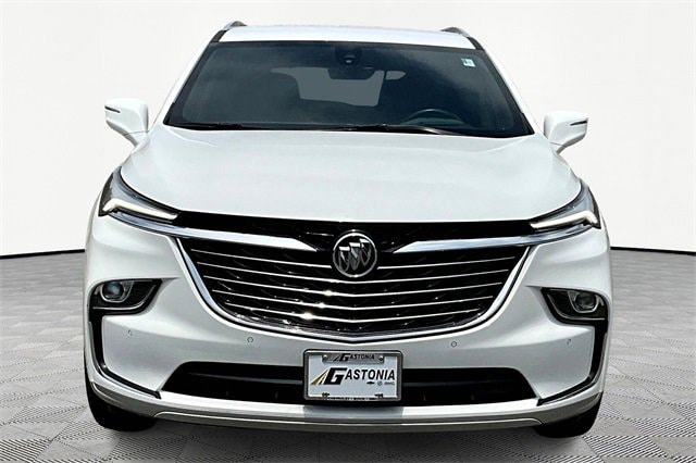 Used 2024 Buick Enclave Premium with VIN 5GAEVBKW5RJ125699 for sale in Lowell, NC