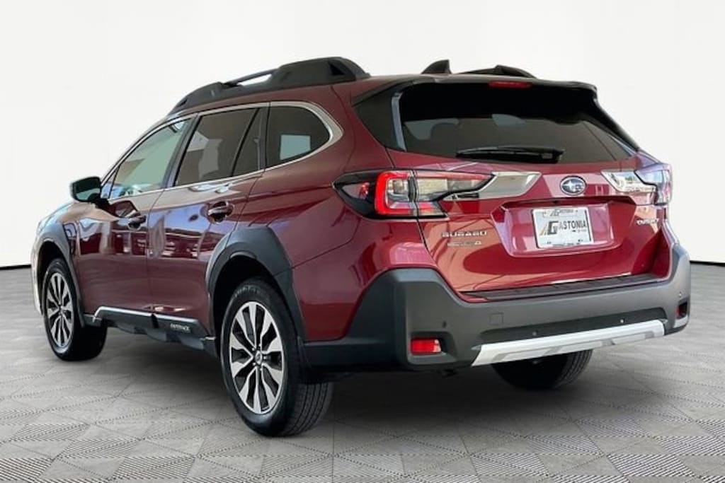 Used 2024 Subaru Outback Limited SUV
