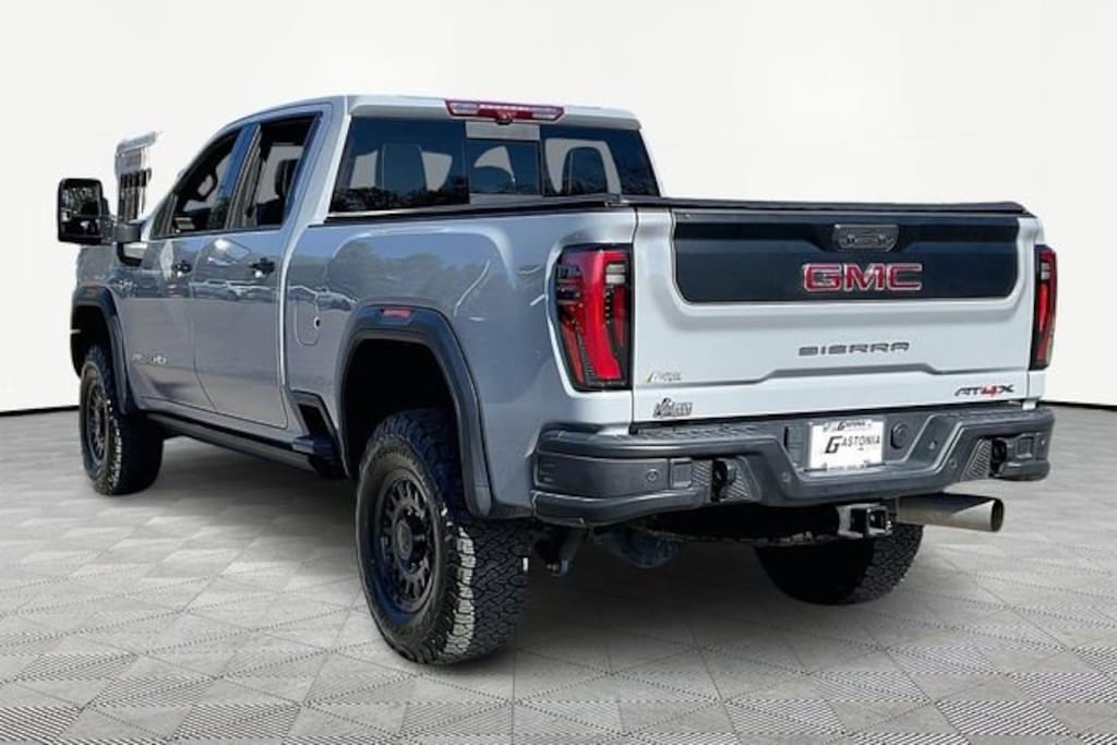 Used 2024 GMC Sierra 2500 HD AT4X Truck
