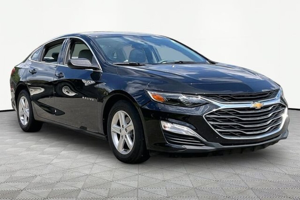 Used 2023 Chevrolet Malibu LS Car