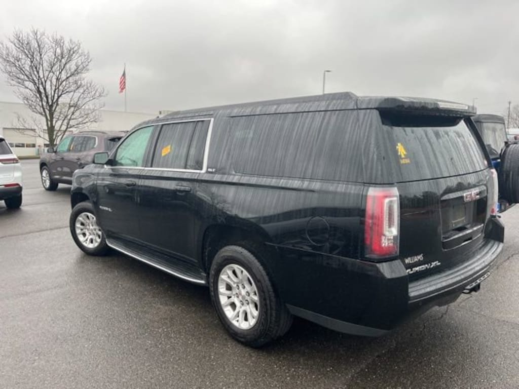 Used 2018 GMC Yukon XL SLT Standard Edition SUV