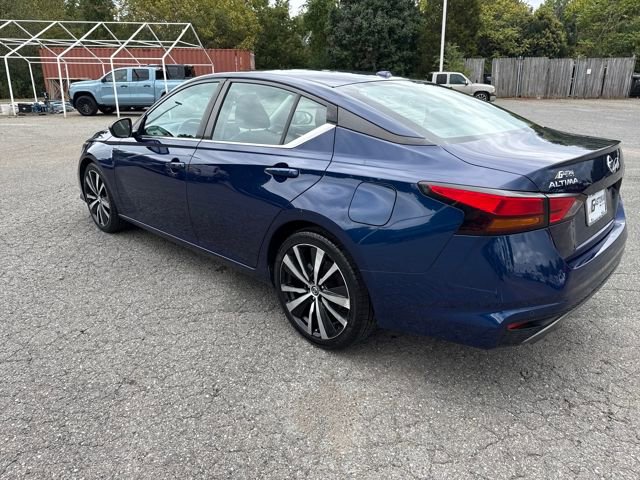 2021 Nissan Altima 2.5 SR photo 3