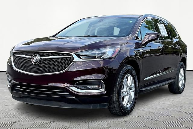 2018 Buick Enclave Essence photo 3